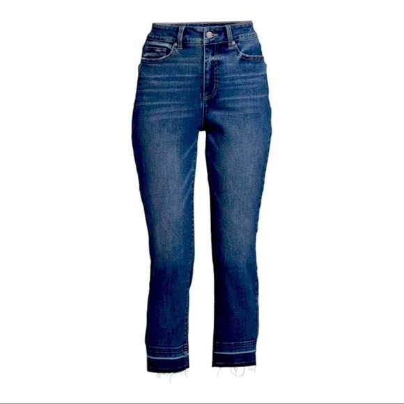 Time & True High Rise Cropped Distressed Dark wash Jeans. Size 18 - Picture 2 of 14